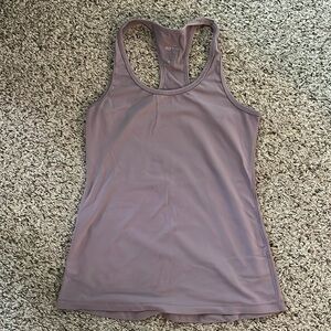 razor back athletic tank top, lavender